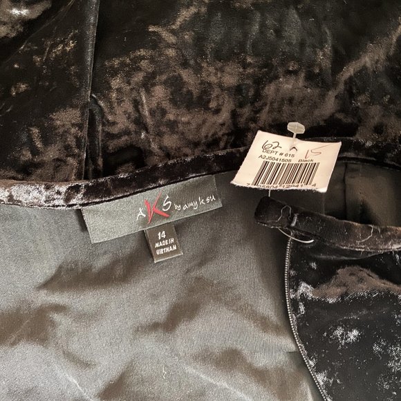 NWT Sz 14 AKS Amy K Su Black Velvet Swingy Skirt - Picture 4 of 4